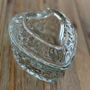 Vintage Homco Cubist Glass Heart Covered Candy Dish